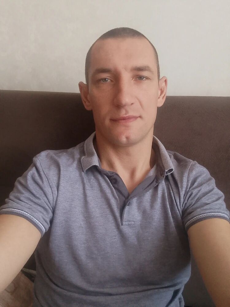  49133149  , 33 ,    