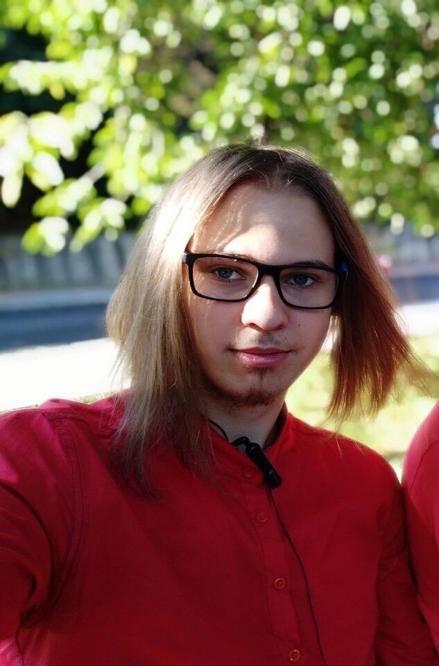  13772339  Volodymyr, 27 ,    