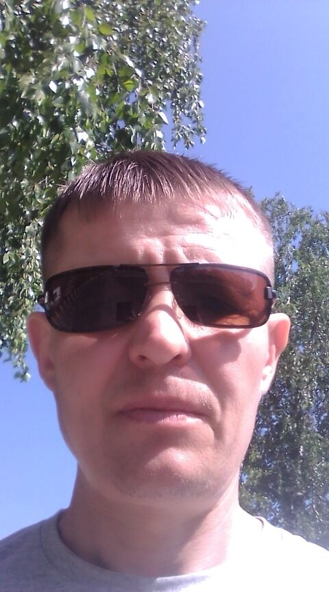  40545989  , 42 ,    