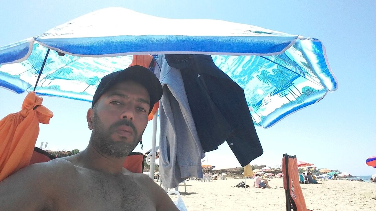 ,   Horrri, 42 ,   ,   , c 