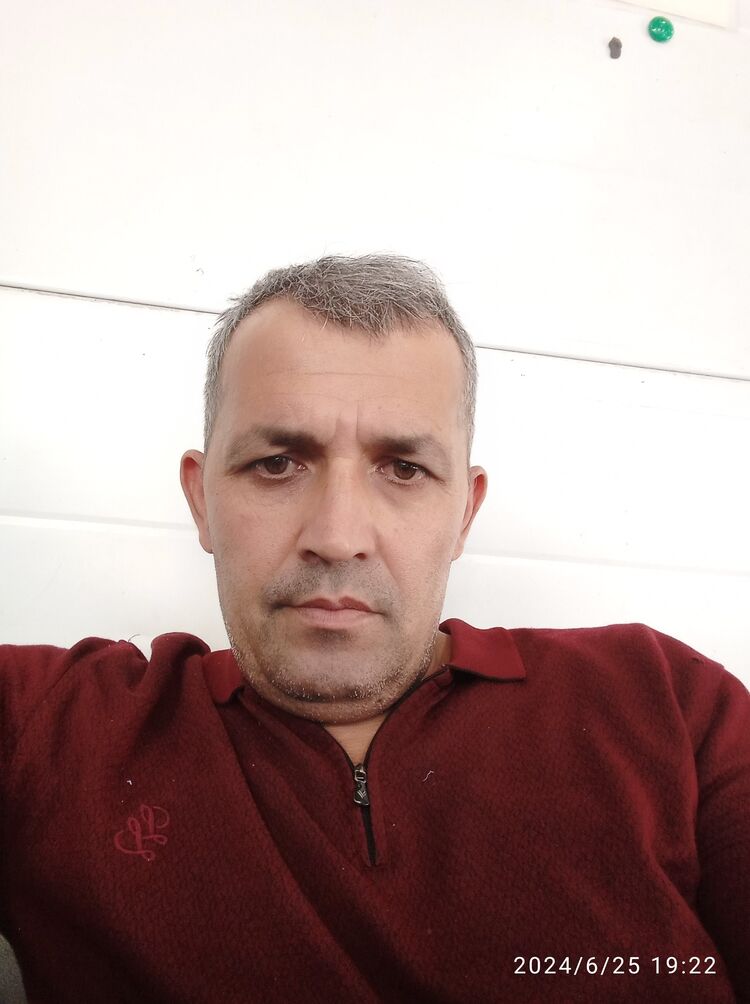  44734749  , 46 ,    
