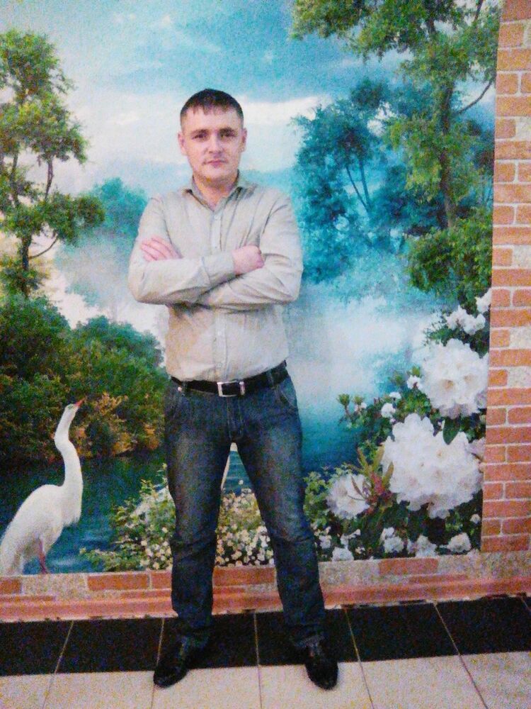  ,   Anvar, 40 ,   