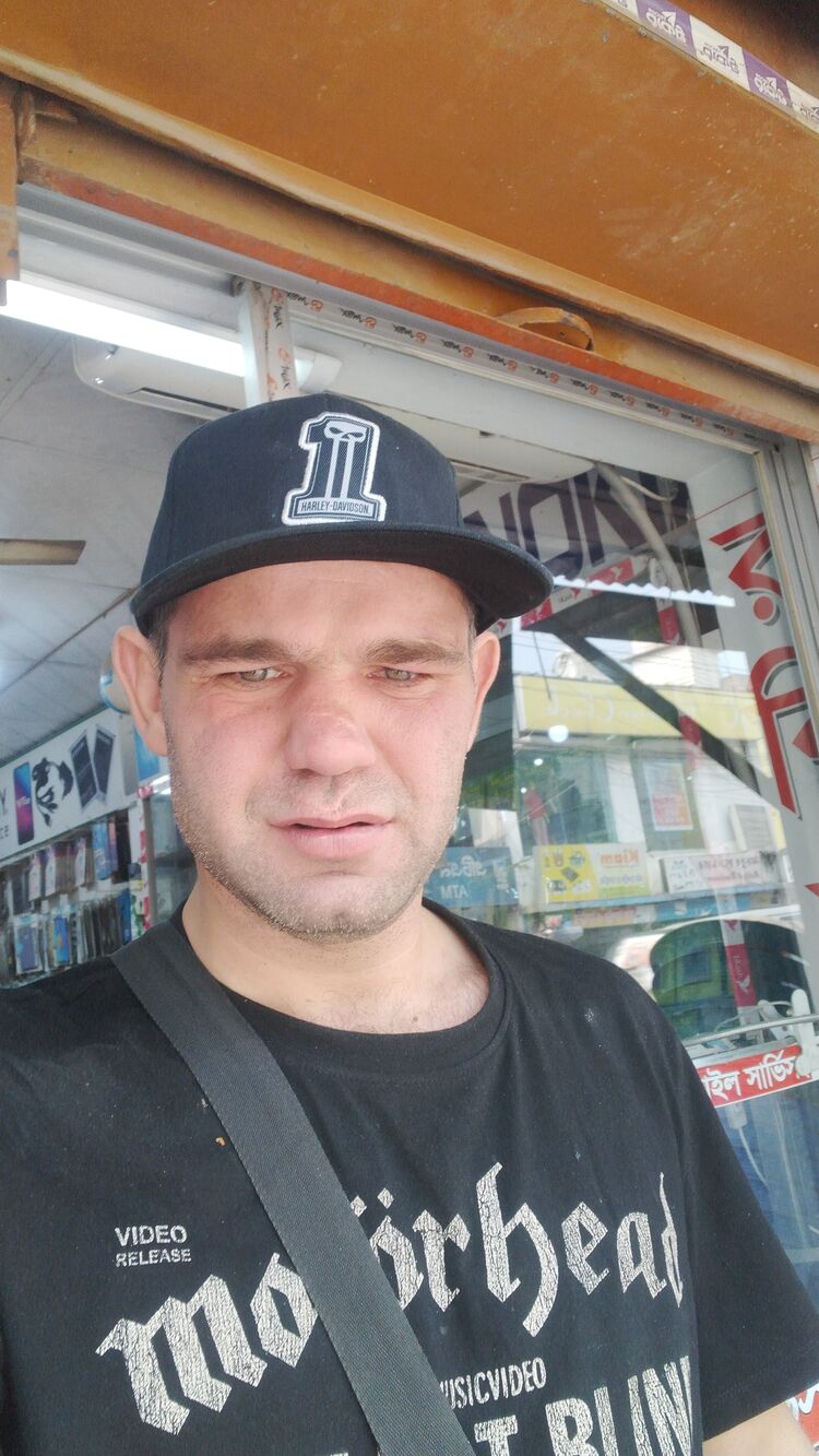  40885069  , 35 ,    