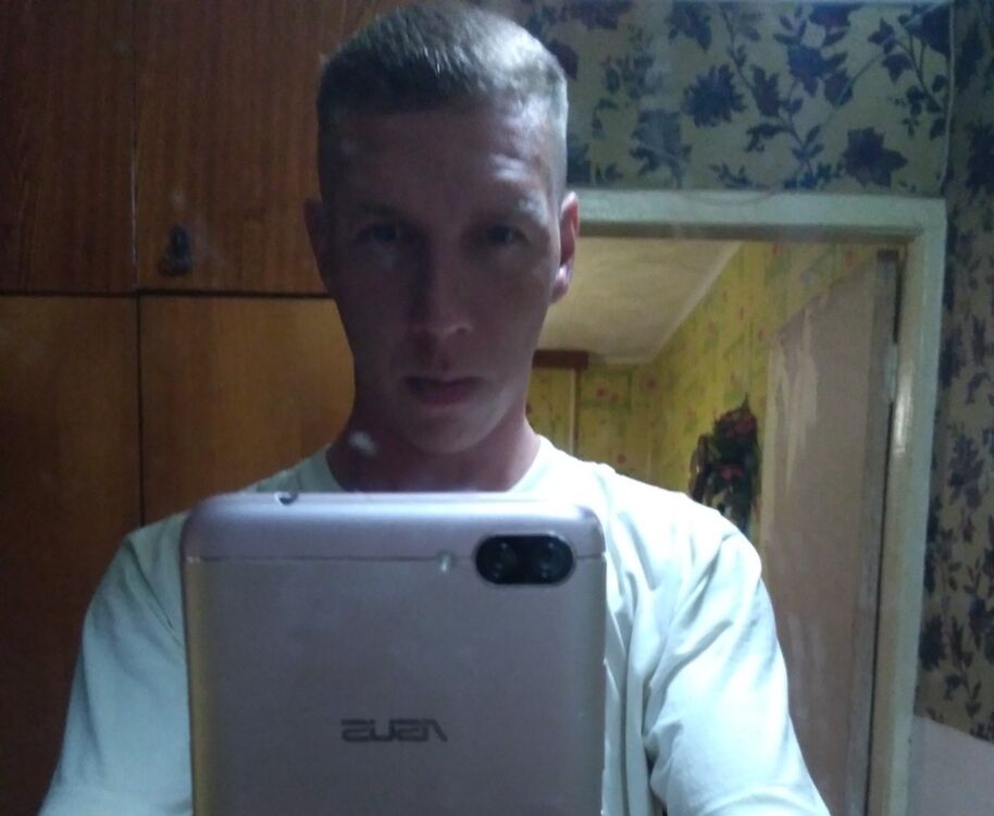  ,   Alex, 39 ,   ,   , c 