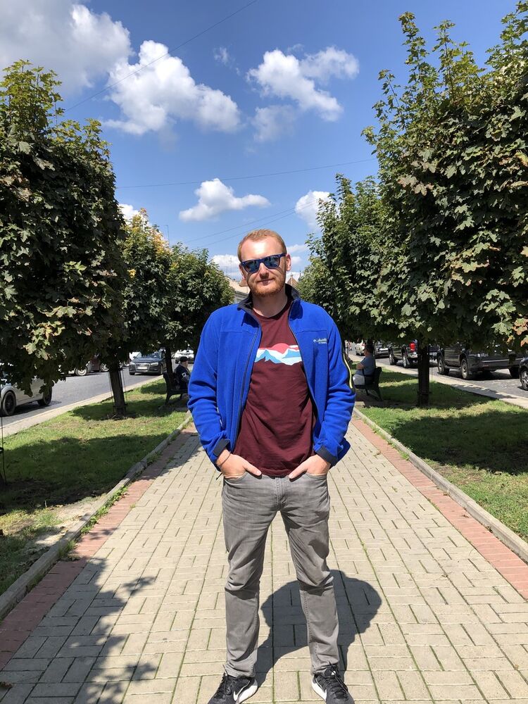  17236849  Jev, 47 ,    Frankfurt Am Main