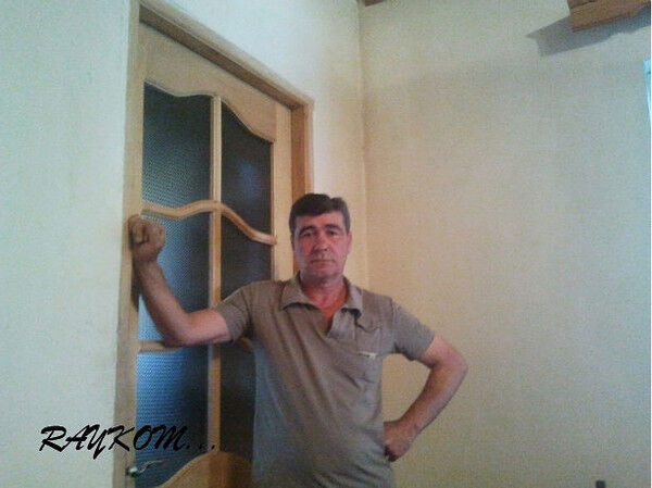  5742129  Vidadi, 62 ,    