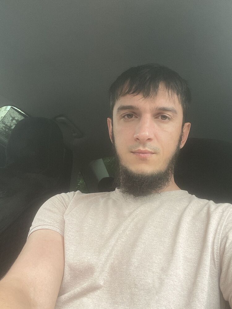  52687229  Shamil, 32 ,    