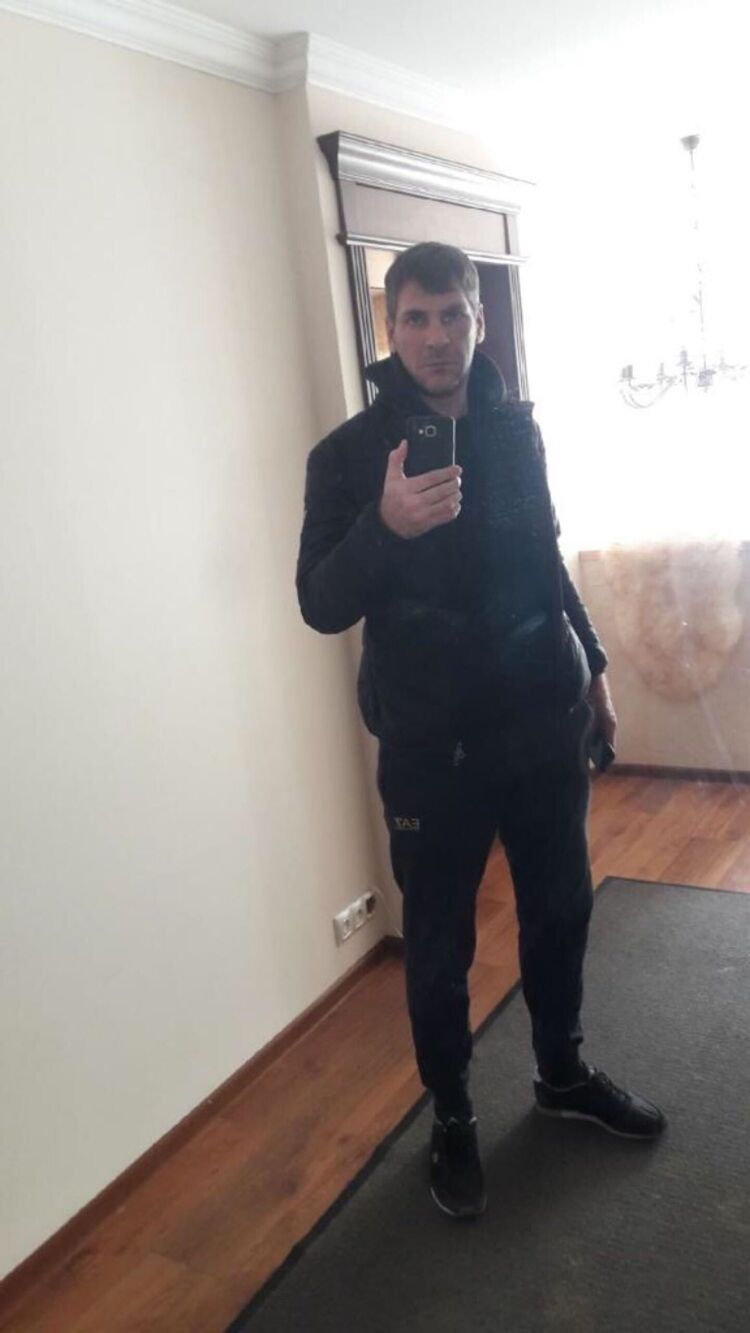  47134249  , 44 ,    