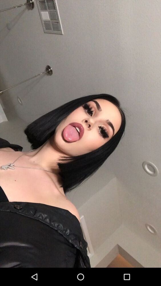  ,   Lili, 22 ,     , 