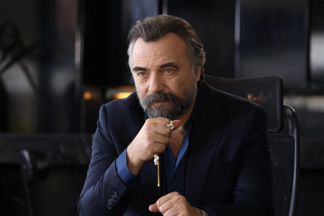  23780909  Ceyhun, 35 ,    