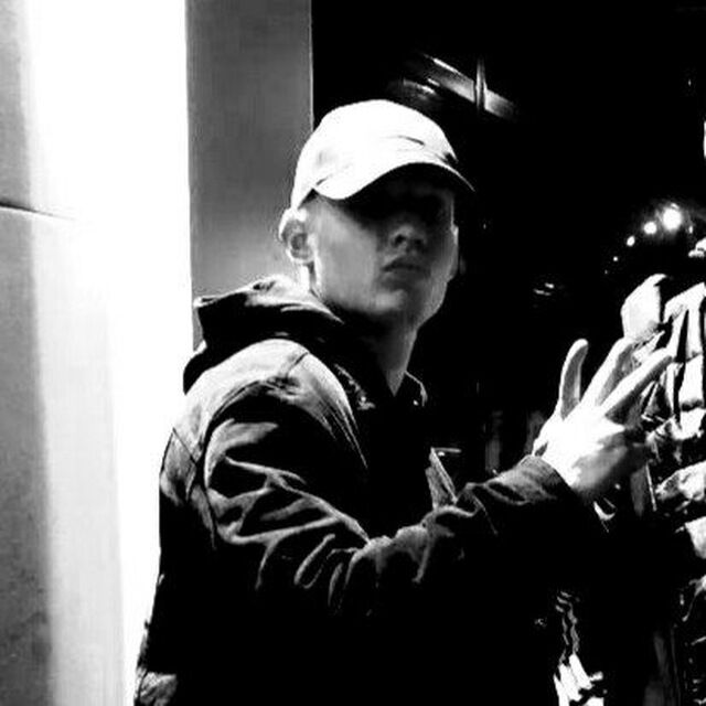  30914559  Arthur, 24 ,    