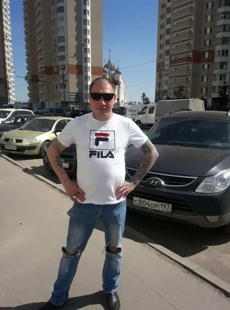  15979189  , 37 ,    
