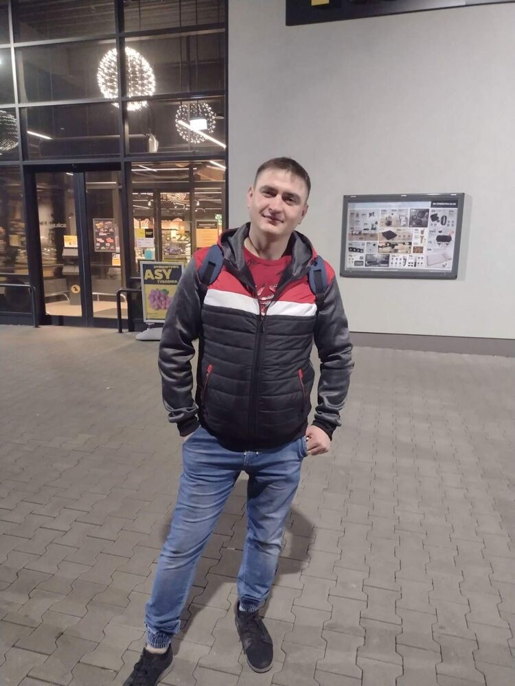  32882449  , 36 ,     