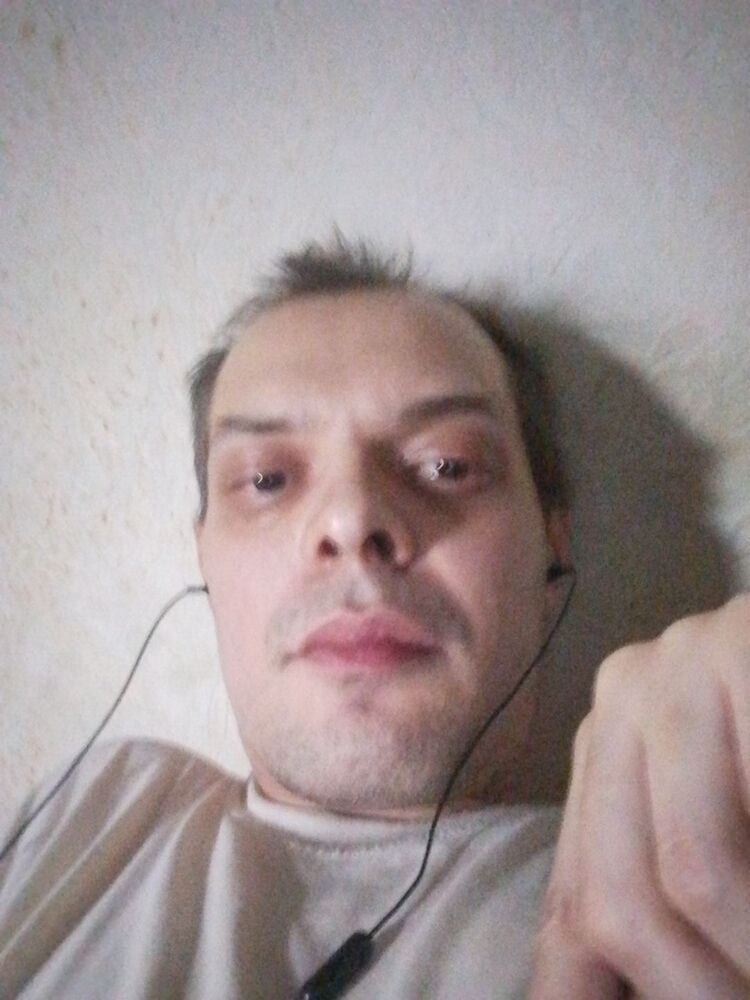  32802159  , 37 ,    --