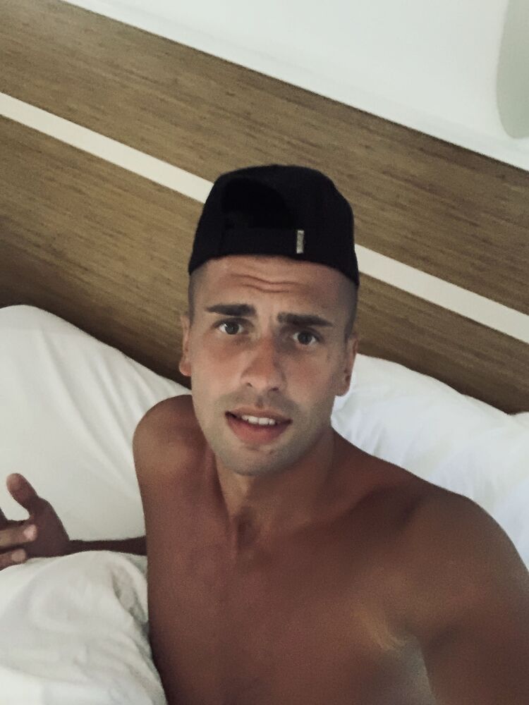 ���� 25381669 ������� Artem, 42 ����, ���� ���������� � ������