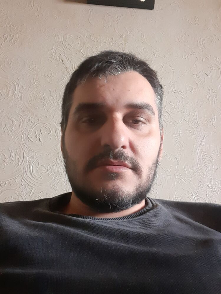  48231529  Arto, 38 ,    