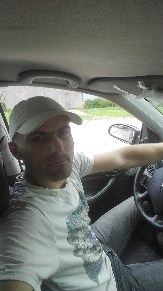  ,   Robert, 32 ,   ,   , c 