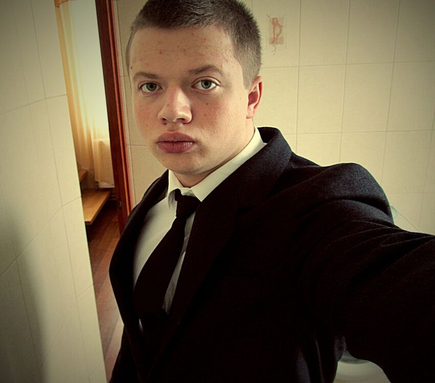  ,   Alexander, 29 ,   ,   , c 