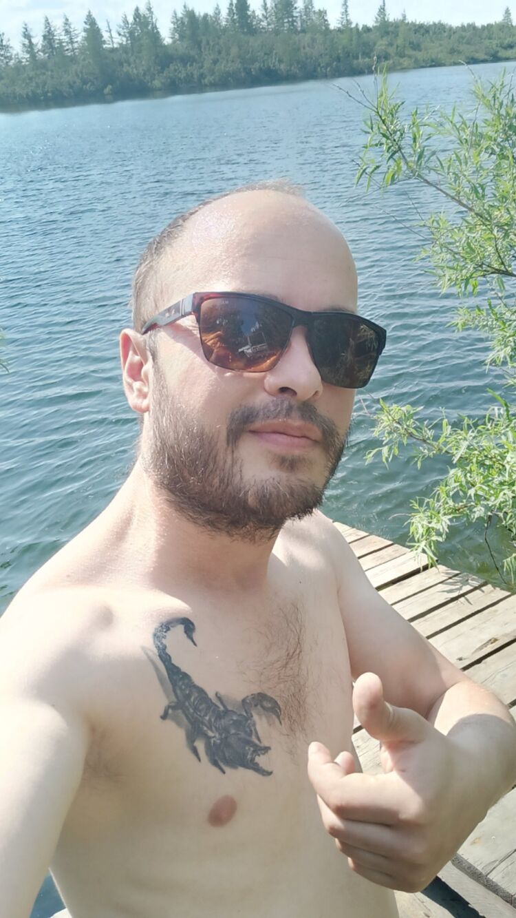  43628789  , 40 ,    