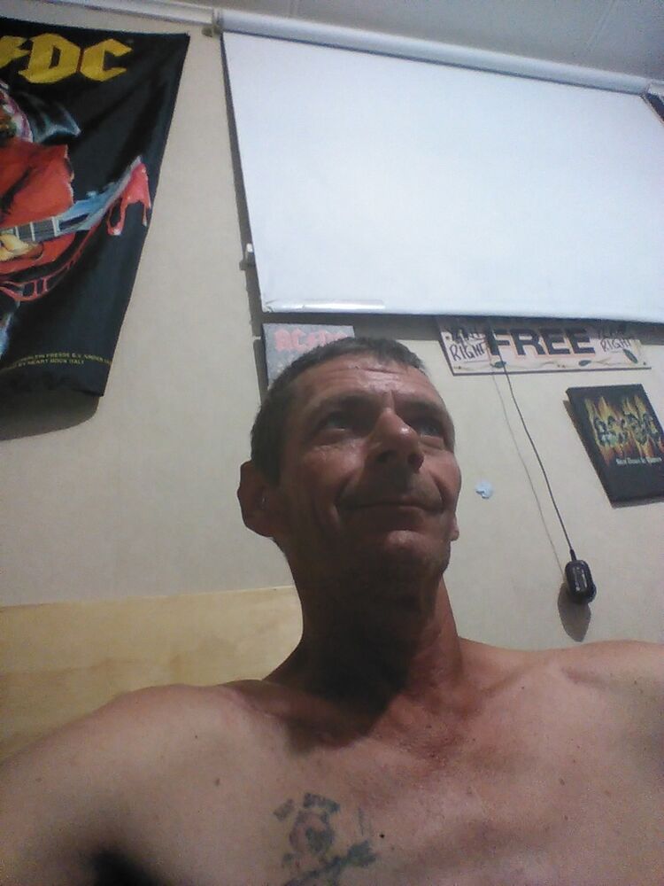  15519739  Kyle, 53 ,    