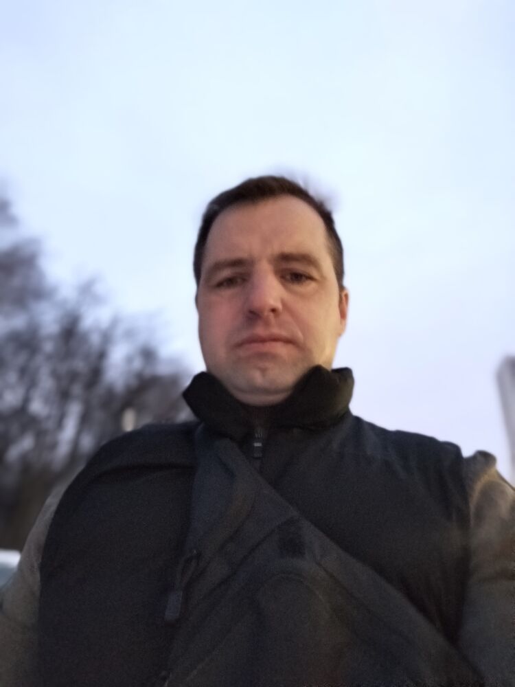  ,   Dima, 44 ,   ,   , c , 