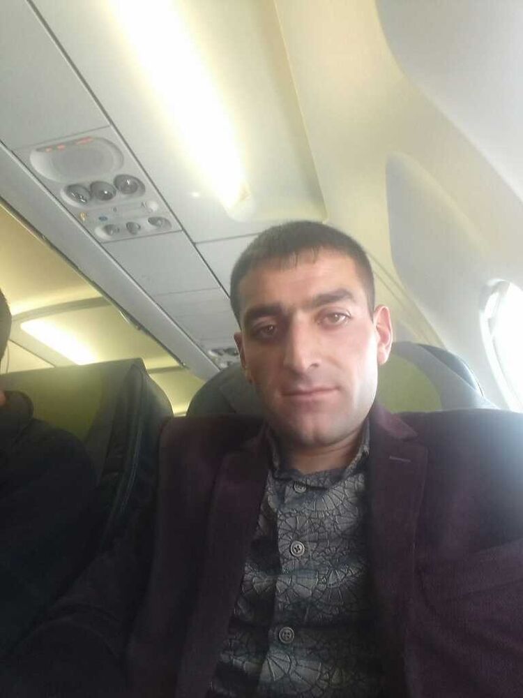  ,   Armen, 35 ,   ,   , c 