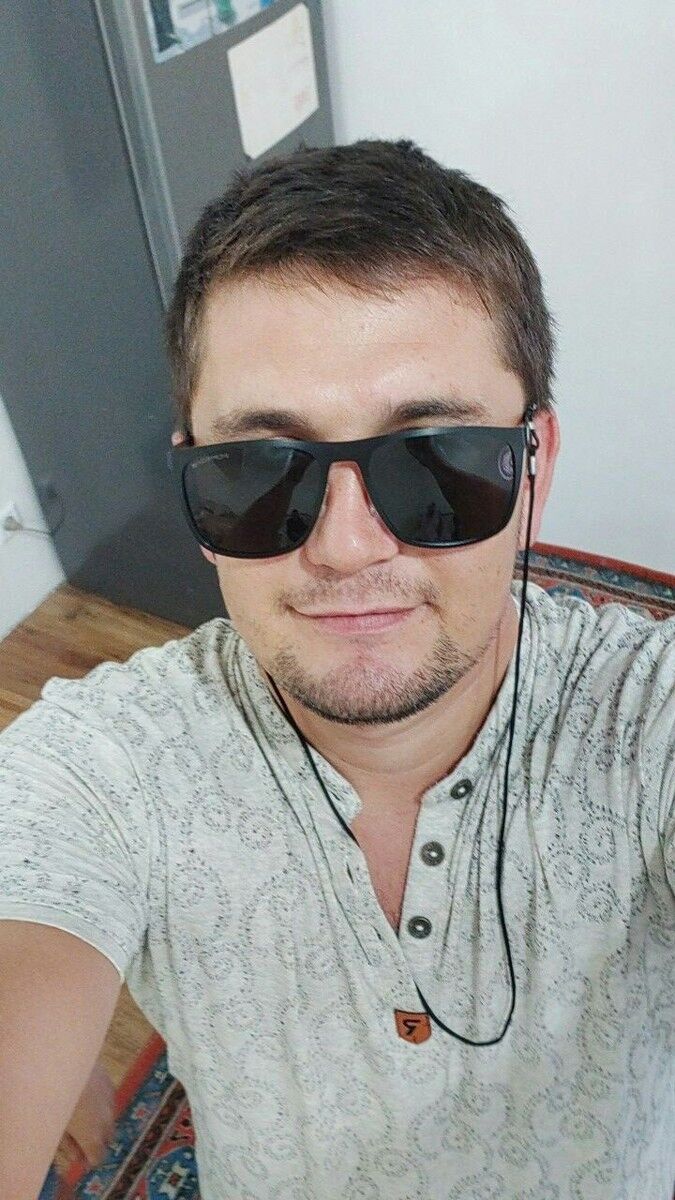  ,   Risk rustam, 32 ,   ,   , c 