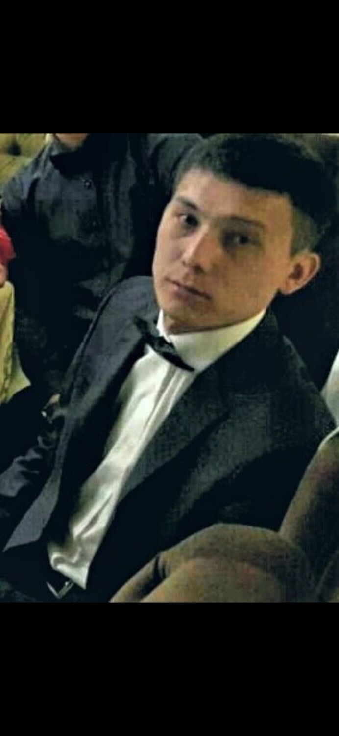  ,   Frank, 31 ,   ,   