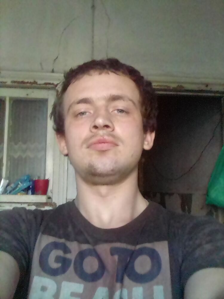  42347449  , 28 ,    