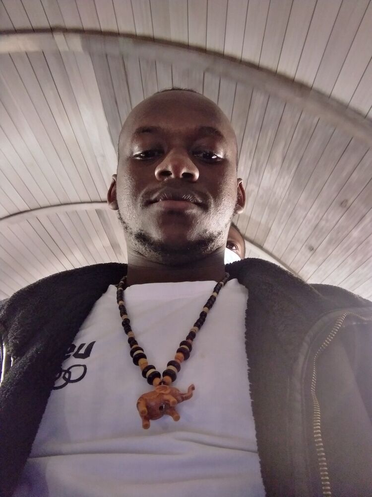 ���� 21546869 ������� Chris Brown, 33 ����, ���� ���������� � ������