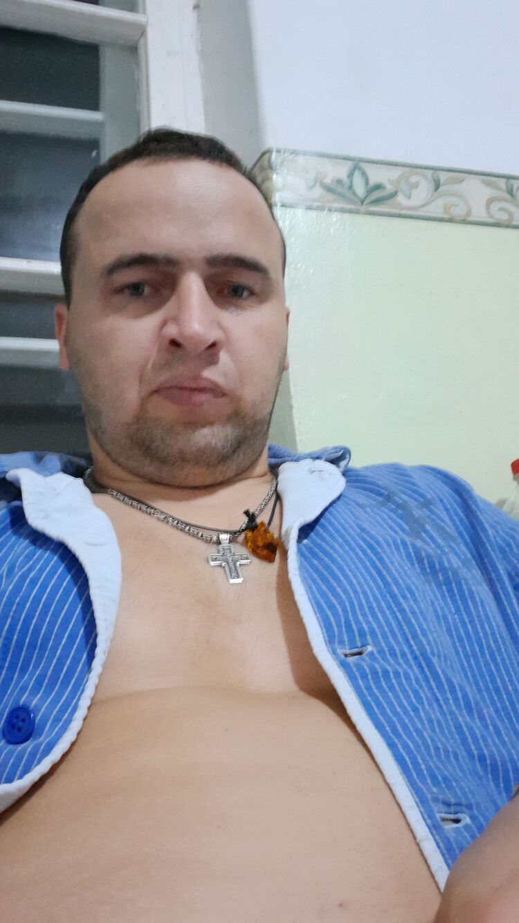  38771389  , 24 ,    