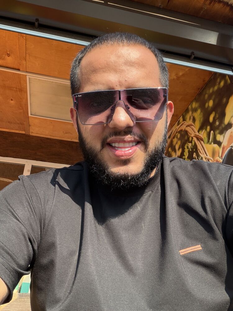  54677979  , 30 ,    Deleted