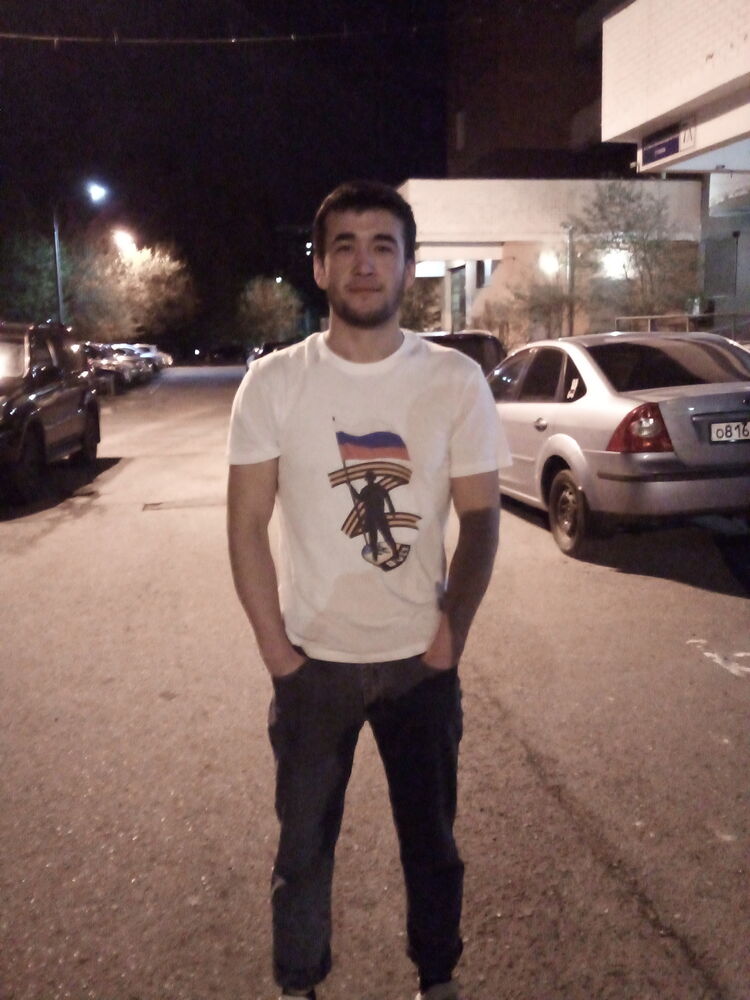  27084779  Zuhri, 24 ,    