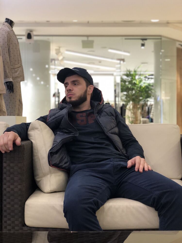 ���������� ������, ���� ������� Golden child, 35 ���, ������������ ��� c�������� ���������