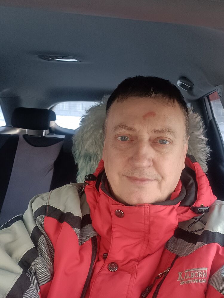  42090709  Sergey, 57 ,    