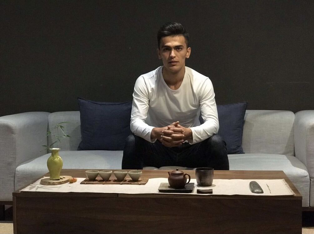 ���� 23636679 ������� Bobur, 32 ����, ���� ���������� � ��������