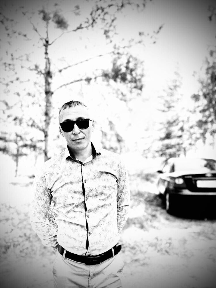   ,   Akhmet, 32 ,   ,   , 