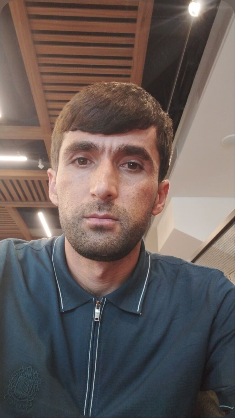  48754389  Bakha, 22 ,    