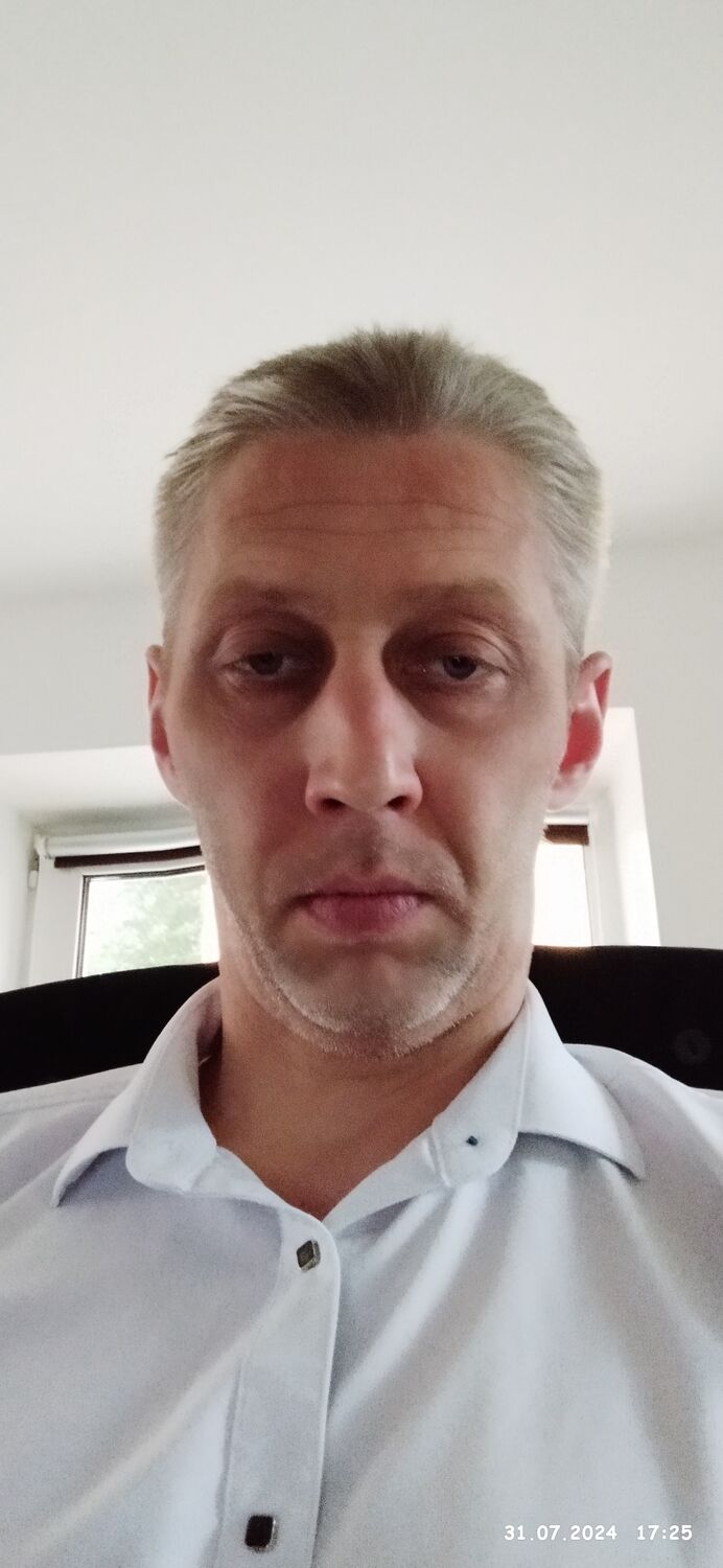  ,   Andro, 44 ,   ,   