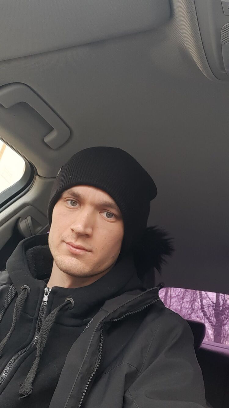  53447889  , 28 ,    -