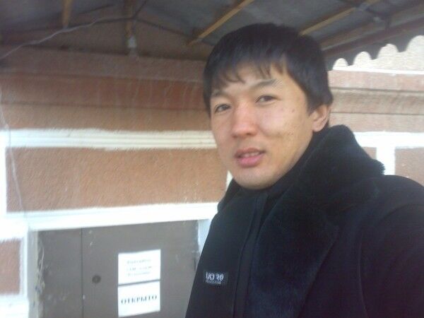  4541429  Nurik, 38 ,    