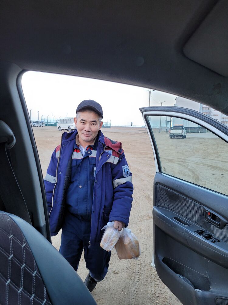  39705919  , 52 ,    