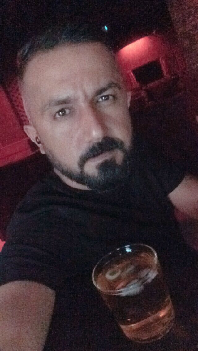  -,   Serkan, 33 ,   ,   