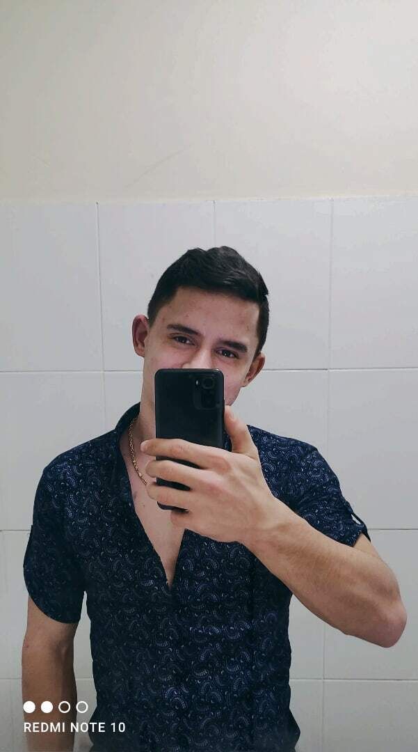  26221709  Oleg, 25 ,    