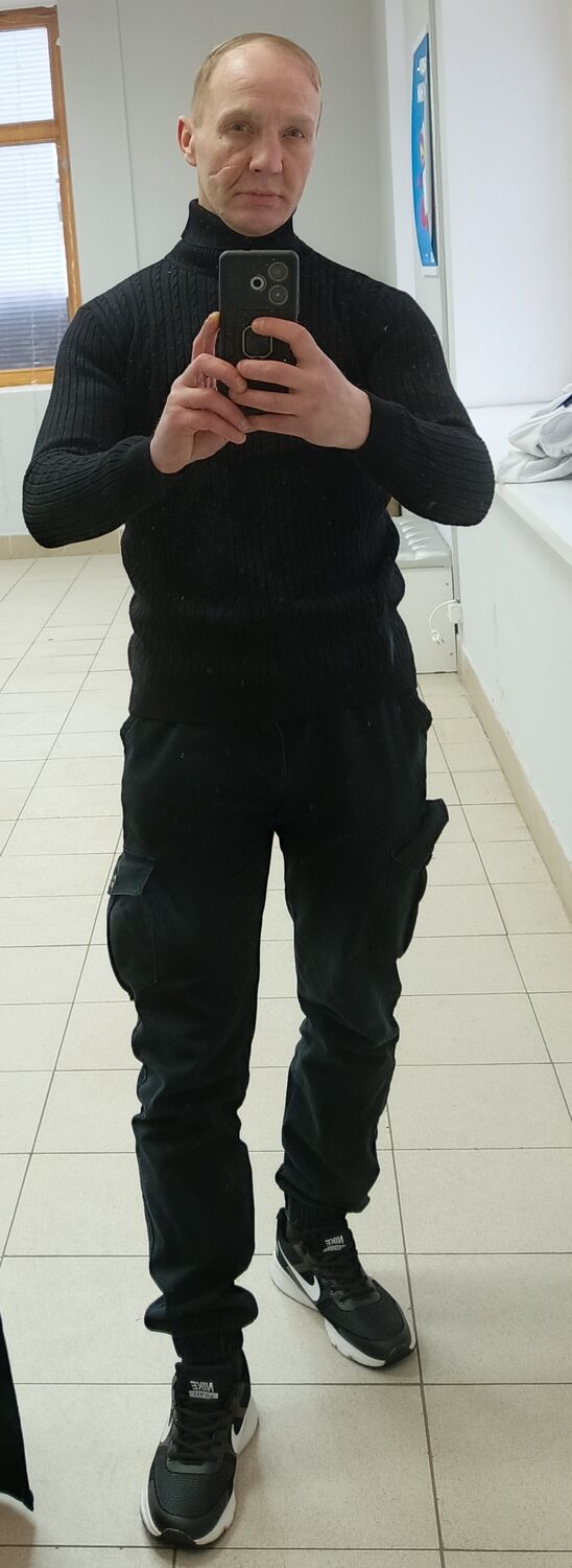  50815379  Vladimir, 38 ,    