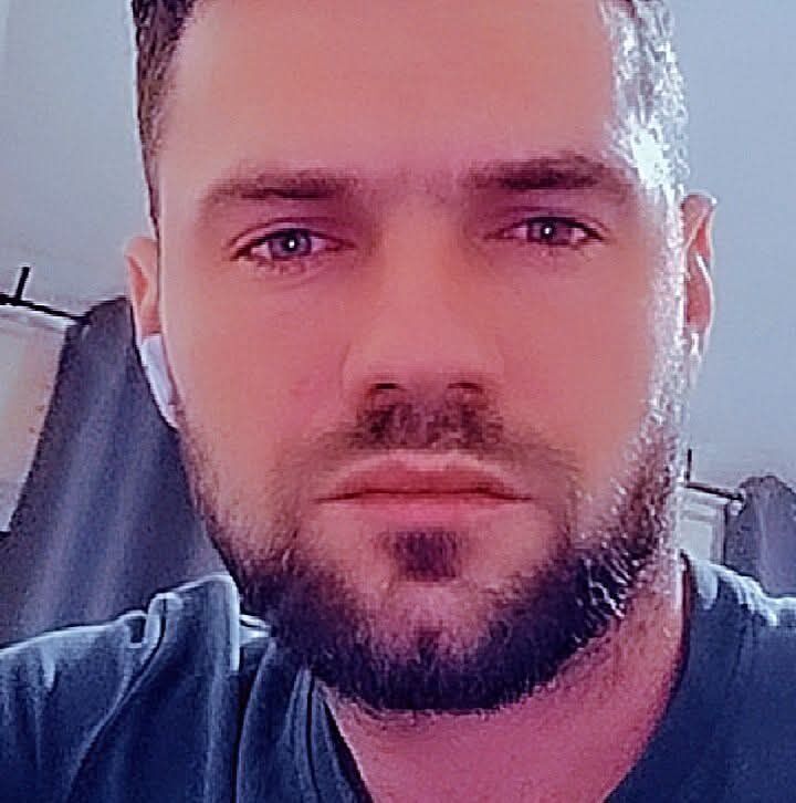  52908019  Victor, 34 ,    