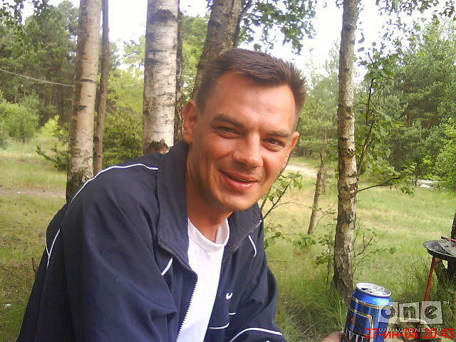  ,   Vitalij, 51 ,   ,   , c 