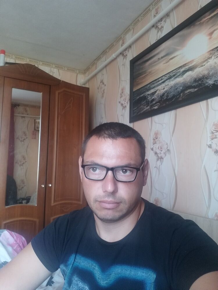  21604219  , 40 ,    