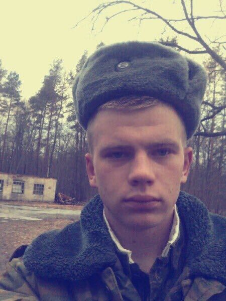  22908789  Andrei, 29 ,    