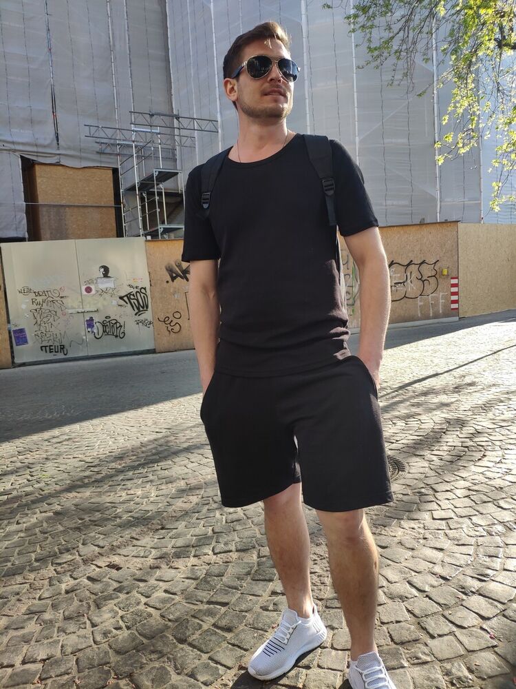  ,   Nikolae, 32 ,   ,   , c 